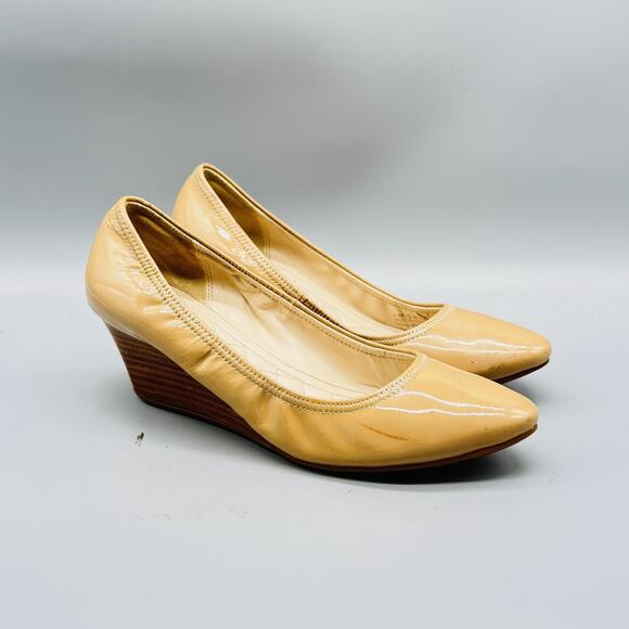 Cole Haan Shoes Womens 5 Beige Patent Wedge Heels Pump Grand OS Classic Slip On - Picture 2 of 9